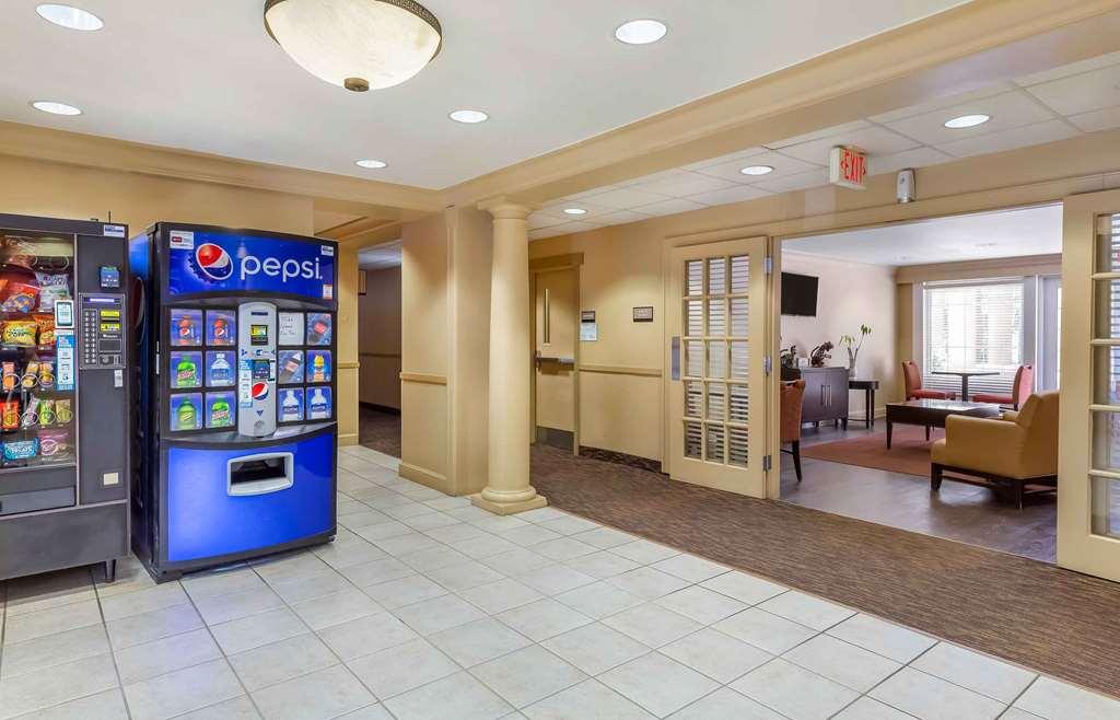 Extended Stay America Suites - Boston - Westborough - East Main Street Интериор снимка