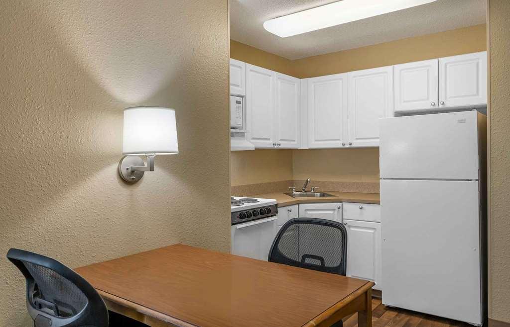Extended Stay America Suites - Boston - Westborough - East Main Street Стая снимка