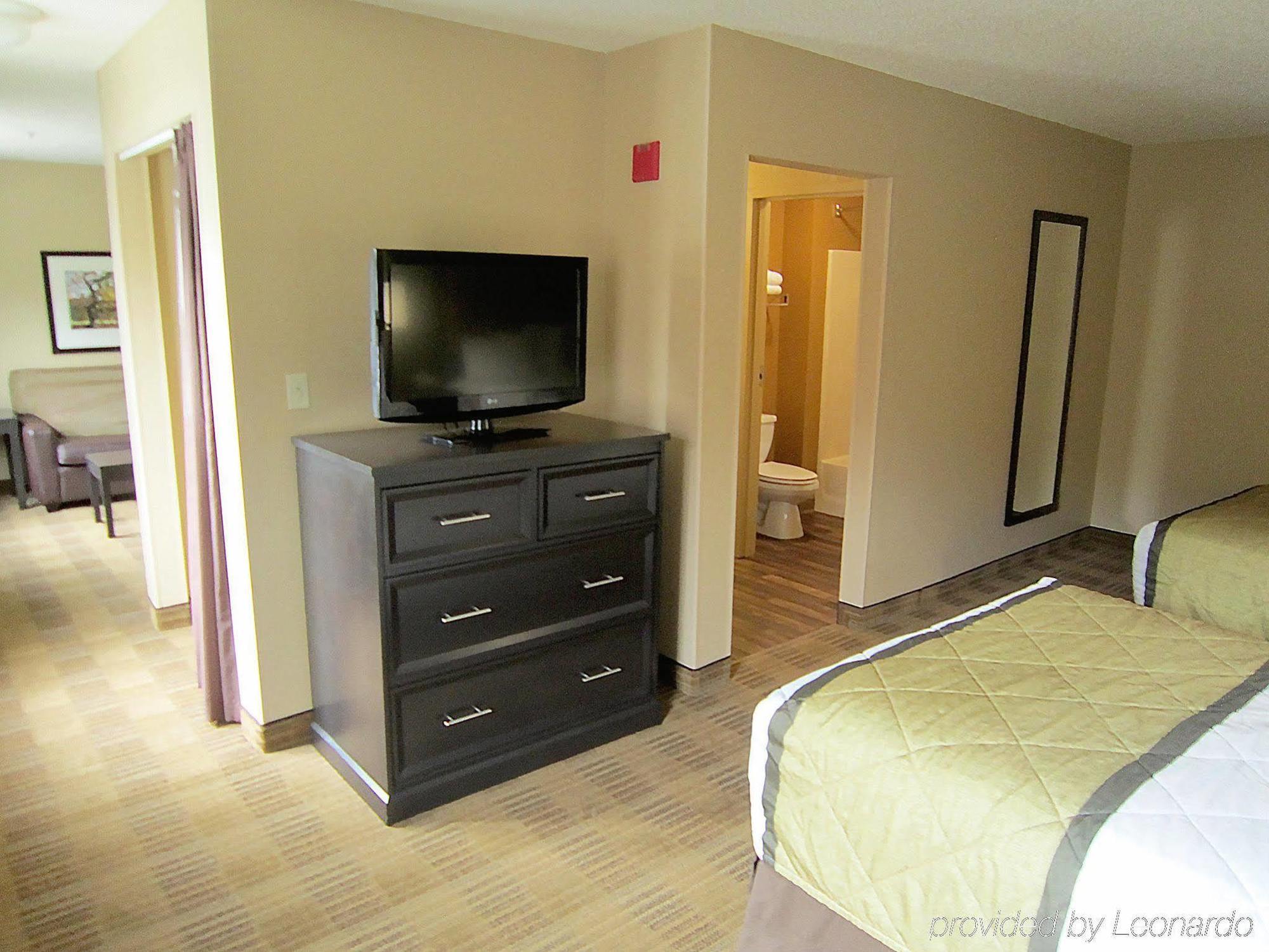 Extended Stay America Suites - Boston - Westborough - East Main Street Екстериор снимка